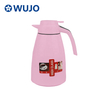 Wujo Großhandel hochwertige rosa Glasfindung Plastikkaffeekanne